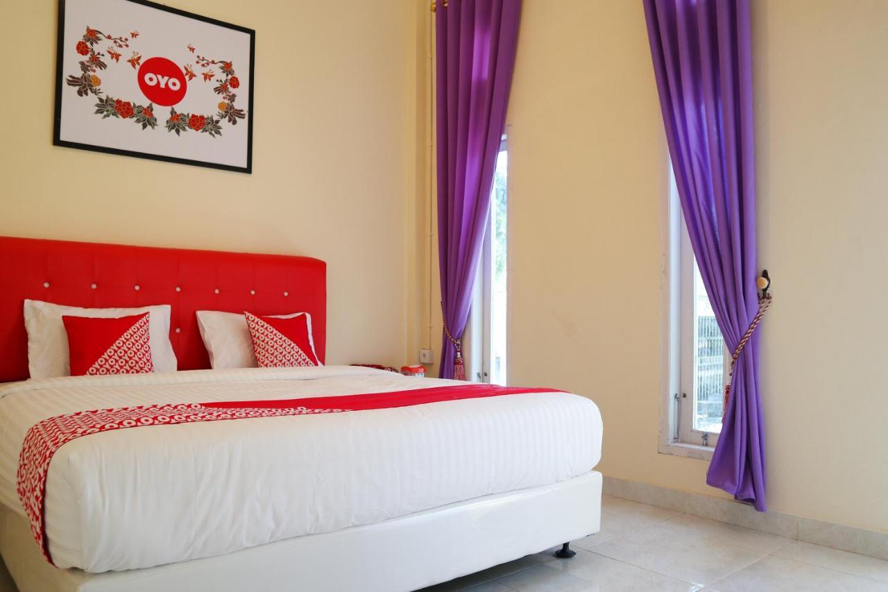 Oyo 2202 Delima Guest House Syariah Παντάνγκ Εξωτερικό φωτογραφία